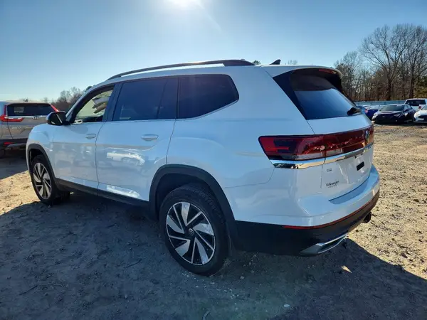 1V2WR2CAXRC535640 2024 VOLKSWAGEN ATLAS - Image 2