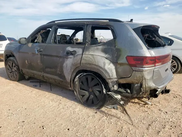 1V2WR2CAXRC551739 2024 VOLKSWAGEN ATLAS - Image 2