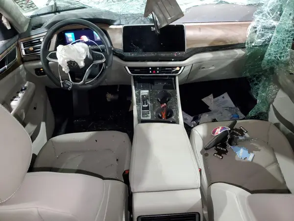1V2WR2CAXSC550242 2025 VOLKSWAGEN ATLAS - Image 8
