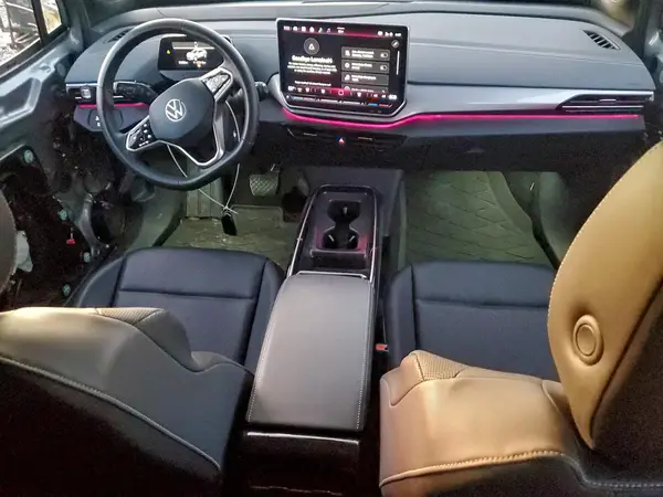 1V2WSPE81RC008940 2024 VOLKSWAGEN ID.4 - Image 8