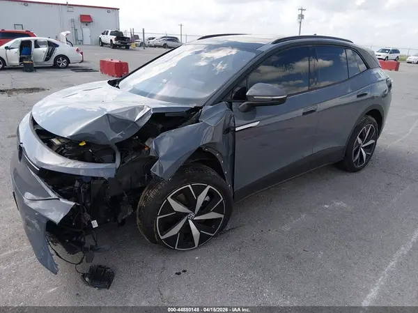 1V2WSPE85RC009332 2024 VOLKSWAGEN ID.4 - Image 2