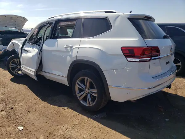 1V2XR2CA0KC519974 2019 VOLKSWAGEN ATLAS - Image 2