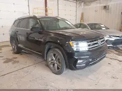 1V2XR2CA1KC518199 2019 VOLKSWAGEN ATLAS