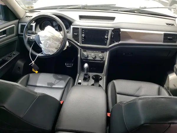 1V2XR2CA2KC541975 2019 VOLKSWAGEN ATLAS - Image 8