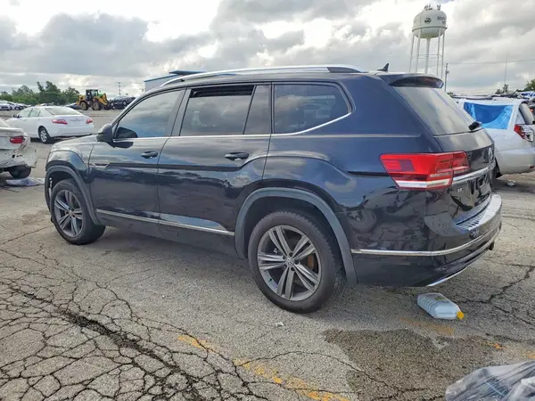 1V2XR2CA2KC608798 2019 VOLKSWAGEN ATLAS - Image 2