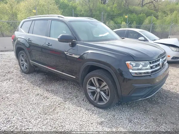 1V2XR2CA4KC571074 2019 VOLKSWAGEN ATLAS