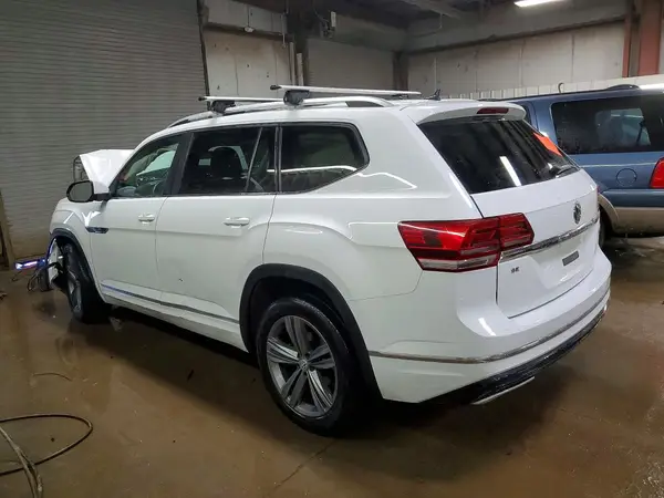 1V2XR2CA8KC528180 2019 VOLKSWAGEN ATLAS - Image 2