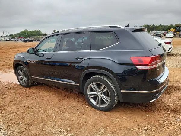 1V2XR2CA8KC560515 2019 VOLKSWAGEN ATLAS - Image 2