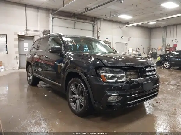 1V2XR2CA8KC565293 2019 VOLKSWAGEN ATLAS - Image 1