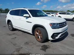 1V2YR2CA0KC608366 2019 VOLKSWAGEN ATLAS