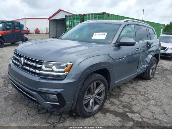1V2YR2CA3KC555890 2019 VOLKSWAGEN ATLAS - Image 2
