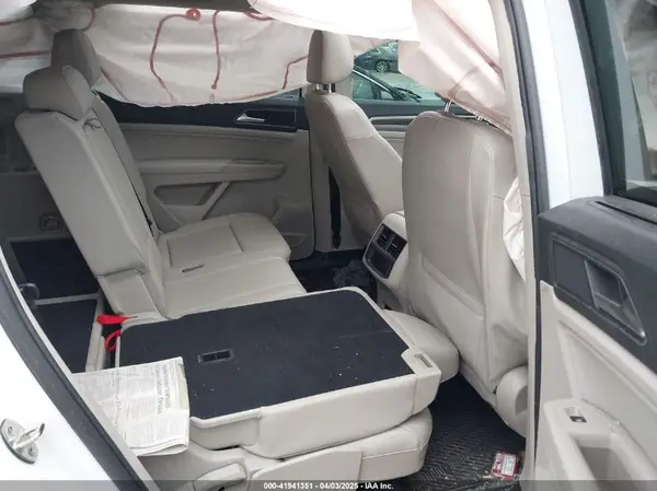 1V2YR2CA8KC623858 2019 VOLKSWAGEN ATLAS - Image 8