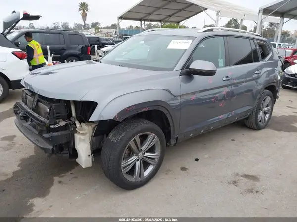 1V2YR2CA9KC511490 2019 VOLKSWAGEN ATLAS - Image 2