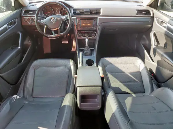 1VWAA7A30JC001066 2018 VOLKSWAGEN PASSAT - Image 8