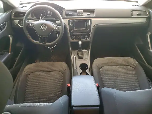 1VWAA7A30JC009183 2018 VOLKSWAGEN PASSAT - Image 8