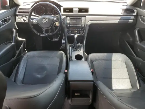 1VWAA7A30JC012584 2018 VOLKSWAGEN PASSAT - Image 8