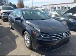 1VWAA7A30JC014982 2018 VOLKSWAGEN PASSAT