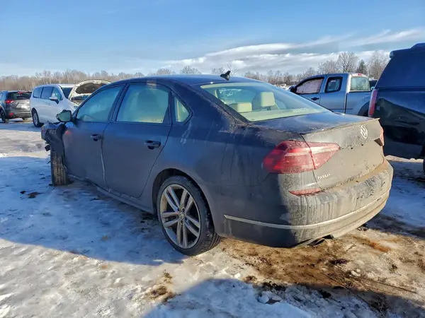 1VWAA7A30JC018515 2018 VOLKSWAGEN PASSAT - Image 2