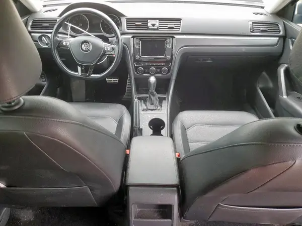1VWAA7A30JC019776 2018 VOLKSWAGEN PASSAT - Image 8