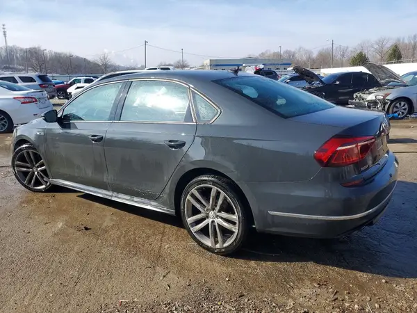 1VWAA7A30JC022693 2018 VOLKSWAGEN PASSAT - Image 2