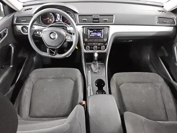 1VWAA7A30JC025061 2018 VOLKSWAGEN PASSAT - Image 8