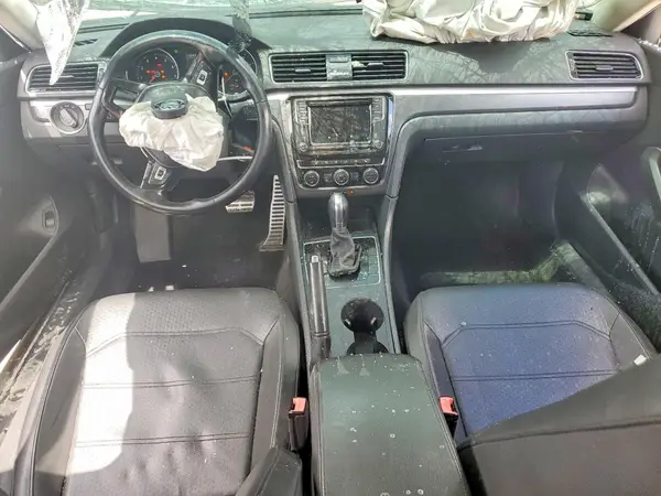 1VWAA7A30JC026632 2018 VOLKSWAGEN PASSAT - Image 8