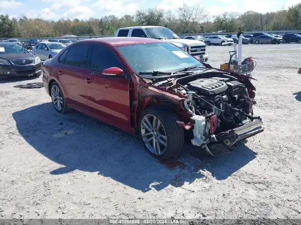 1VWAA7A30JC027697 2018 VOLKSWAGEN PASSAT - Image 1