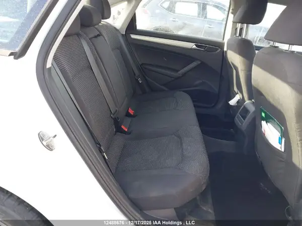1VWAA7A30JC028428 2018 VOLKSWAGEN PASSAT - Image 8