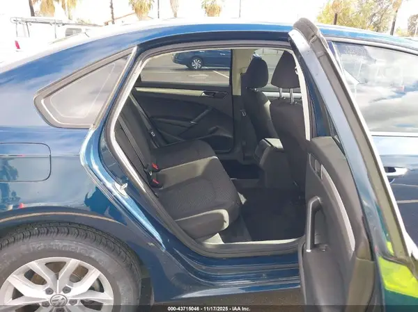 1VWAA7A30JC032253 2018 VOLKSWAGEN PASSAT - Image 8