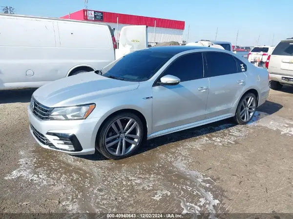 1VWAA7A30JC035203 2018 VOLKSWAGEN PASSAT - Image 2