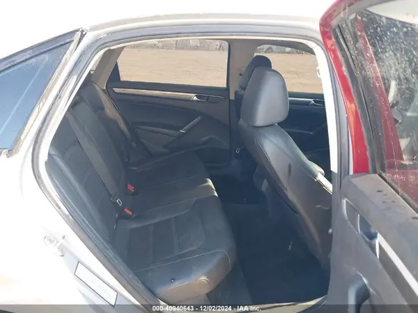 1VWAA7A30JC035203 2018 VOLKSWAGEN PASSAT - Image 8