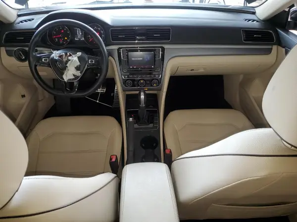 1VWAA7A30JC035959 2018 VOLKSWAGEN PASSAT - Image 8