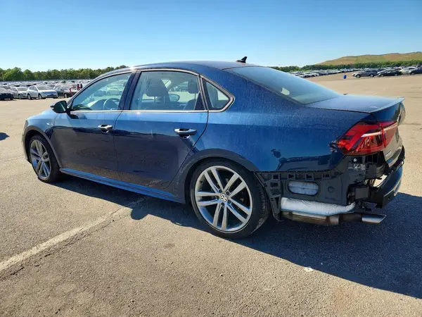 1VWAA7A30JC049859 2018 VOLKSWAGEN PASSAT - Image 2
