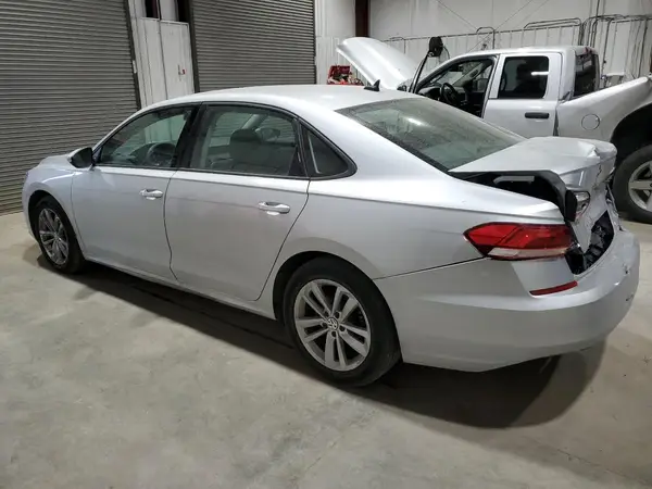 1VWAA7A30LC016654 2020 VOLKSWAGEN PASSAT - Image 2