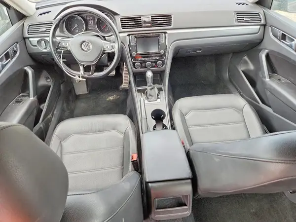 1VWAA7A31JC000976 2018 VOLKSWAGEN PASSAT - Image 8