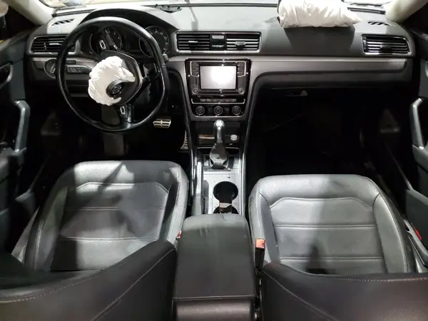 1VWAA7A31JC001755 2018 VOLKSWAGEN PASSAT - Image 8