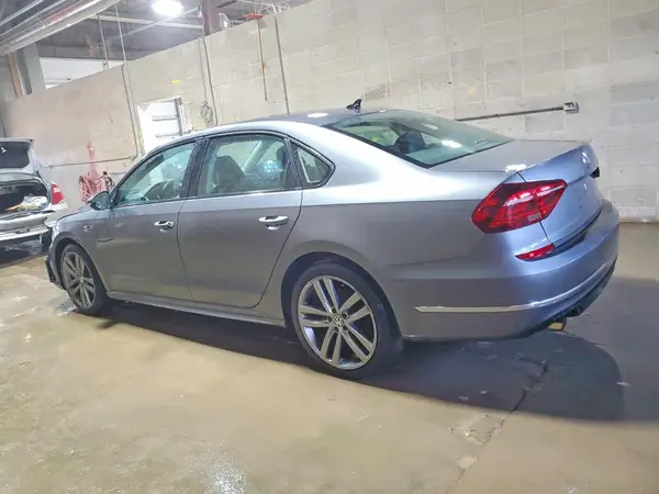 1VWAA7A31JC014960 2018 VOLKSWAGEN PASSAT - Image 2