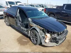 1VWAA7A31JC015543 2018 VOLKSWAGEN PASSAT