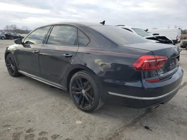 1VWAA7A31JC017129 2018 VOLKSWAGEN PASSAT - Image 2