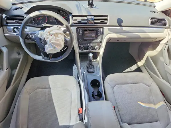 1VWAA7A31JC023710 2018 VOLKSWAGEN PASSAT - Image 8