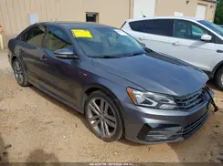 1VWAA7A31JC025005 2018 VOLKSWAGEN PASSAT