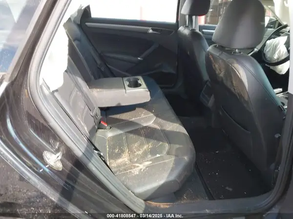 1VWAA7A31JC025974 2018 VOLKSWAGEN PASSAT - Image 8