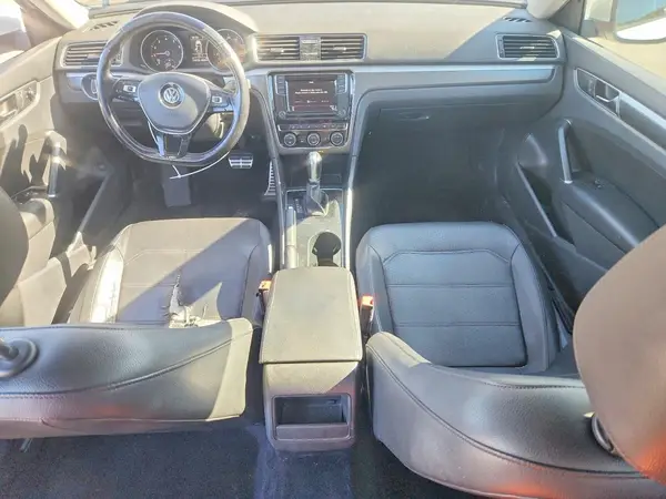 1VWAA7A31JC032312 2018 VOLKSWAGEN PASSAT - Image 8