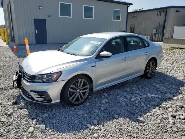 1VWAA7A31JC034206 2018 VOLKSWAGEN PASSAT - Image 1