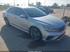 1VWAA7A31JC043830 2018 VOLKSWAGEN PASSAT