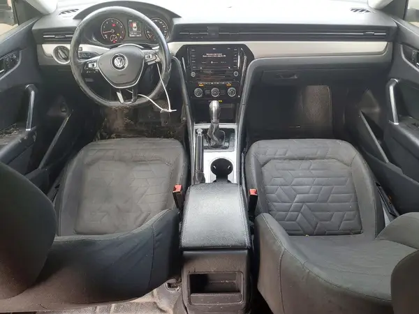 1VWAA7A31LC021796 2020 VOLKSWAGEN PASSAT - Image 8