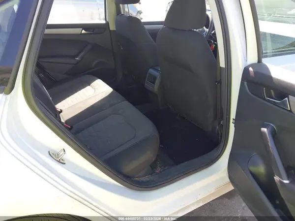 1VWAA7A31MC018236 2021 VOLKSWAGEN PASSAT - Image 8