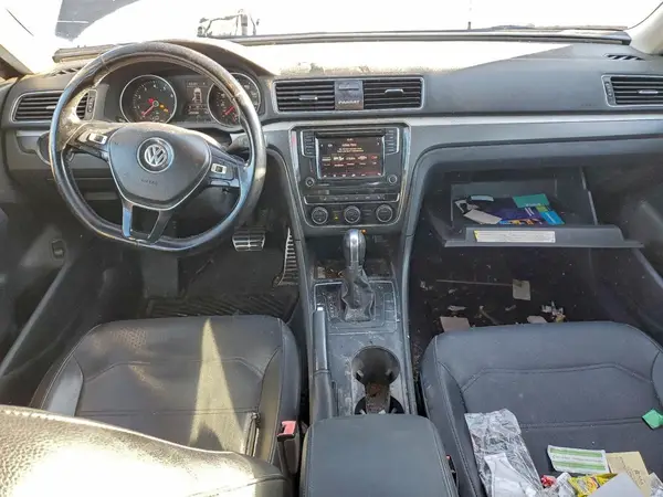 1VWAA7A32JC003546 2018 VOLKSWAGEN PASSAT - Image 8