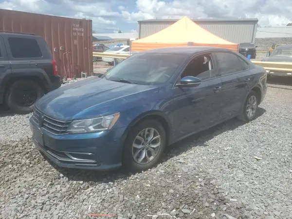 1VWAA7A32JC003692 2018 VOLKSWAGEN PASSAT - Image 1
