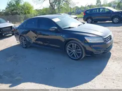1VWAA7A32JC006351 2018 VOLKSWAGEN PASSAT